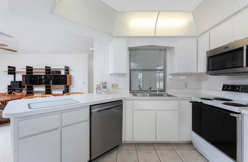 Pebble Beach House | Bunker Lane Breeze – Rotonda West Pool Retreat