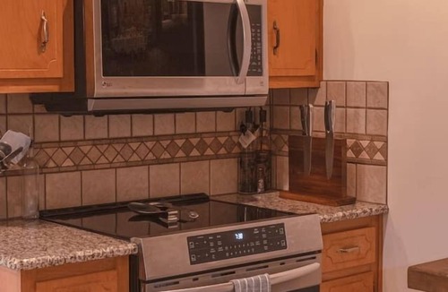 McDonough Cabin | Bustamante Ranch - Sovereign Lodge