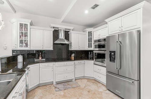 Lauderdale-by-the-Sea House | BY THE SEA VACATION VILLAS 5 STAR AQUABELLA 5/4 PRIVATE POOL WALK TO BEACH