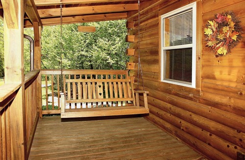 Cosby Cabin | Cabin ∙ 2 bedrooms ∙ 8 guests