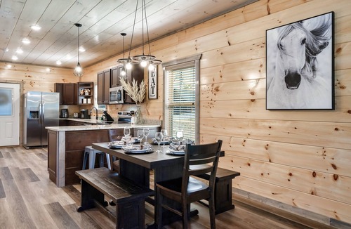 Sevierville Cabin | Cabin Bliss | Hot Tub, Games & Scenic Yard Escape