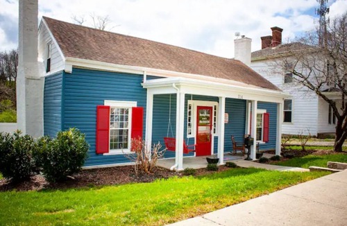 Springfield House | Cabin Chic on Main