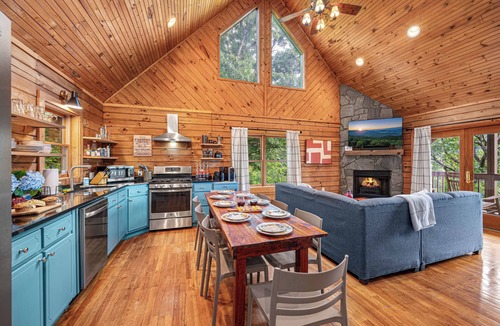 Bryson City Cabin | Cabin On 8-Private Acres, Hot Tub, Game Room, Views