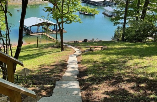 La Follette House | Cabin on water with Covered Boat Dock -Gentle Slope to Lake!