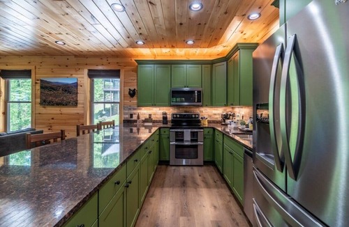 Smoky Mountains Cabin | Cabin with Hot Tub, Game Room & Mountain Views!