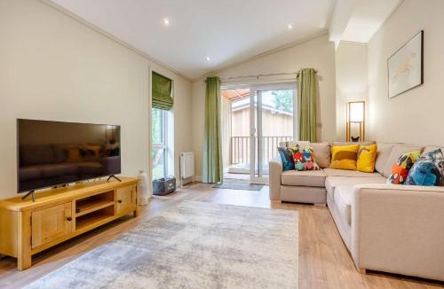 Churchill House | Campden Lodge 1