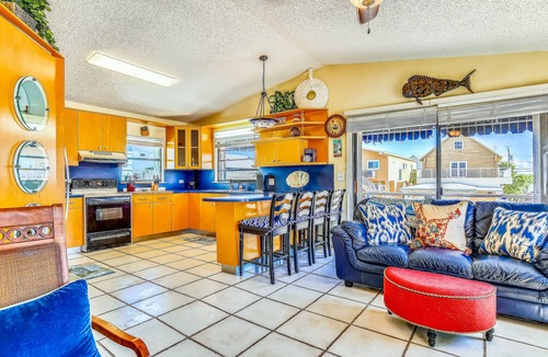 Blue Waters House | Canal-front home with WiFi, parking, and easy access to open water