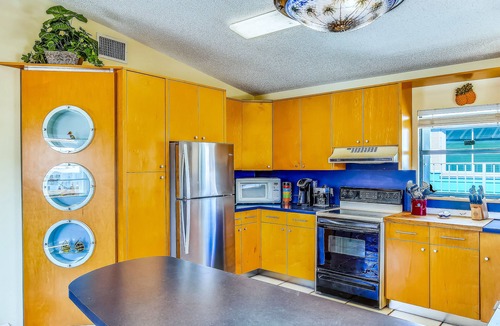 Blue Waters House | Canal-front home with WiFi, parking, and easy access to open water