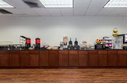 Tallahassee House | Capital City Escape! 4 Pet-Friendly Units! Free Parking!
