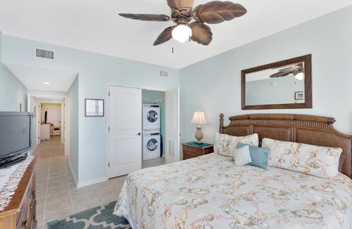 Navarre Beach Apartment | Caribbean Resort Condominiums