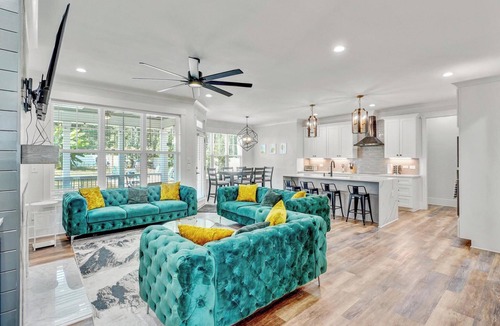 McCain House | Cary Comfort: Cozy & Convenient Stay