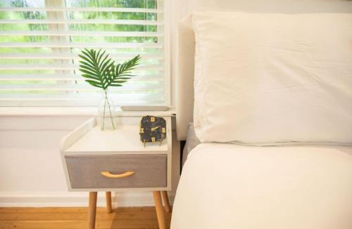 Douglas House | Casa Coral