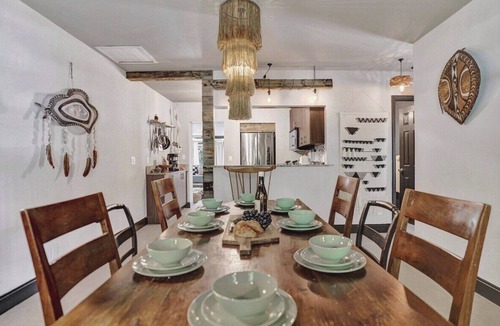 Downtown Fort Lauderdale House | Casa del Ojo Vacation Villa, 3 King beds, Private Pool