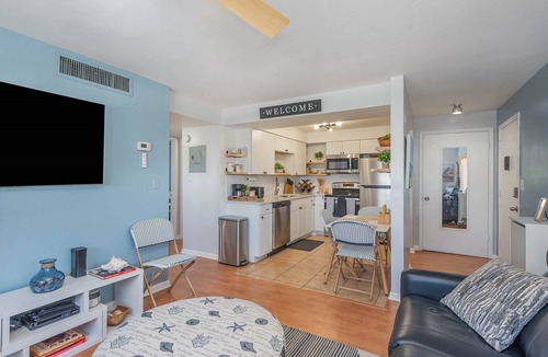 Cocoa Beach Condo | CASA PLAYA Beach Condo - across the street from the beach!