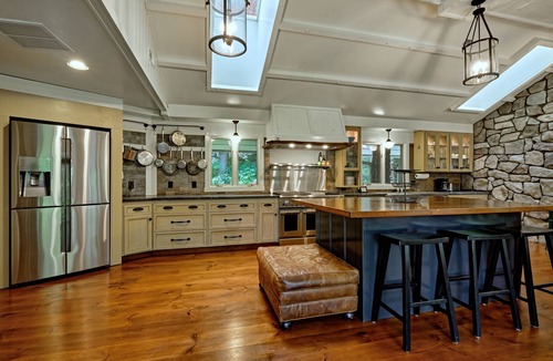 Cashiers House | Cashiers home located in High Hampton - The Views