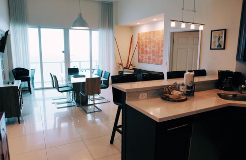Mid Beach Condo | Castle PH3 Oceanfront Penthouse with Free parking, Gym and direct beach access!