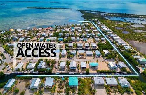Breezeswept Beach Estates House | Cayman Cottage