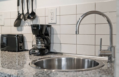 Brookwood Apartment | (CCE) Atlanta Studio w/MARTA Access World Cup Ready