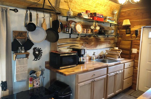Dorchester County Other | Cedar Cove Located on 10 Private Acres!