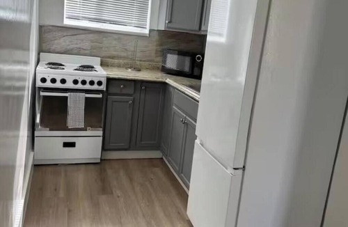 Overtown Apartment | Central & Convenient 2 Bedroom - South of Wynwood