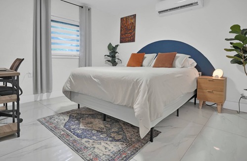 West Little River House | Centrally Located Guest Suite with Private Entry, Patio, BBQ + Dedicated Parking