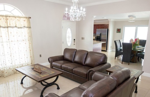 Egypt Lake-Leto House | Centrally located home 3 miles to Buccaneers Stadium