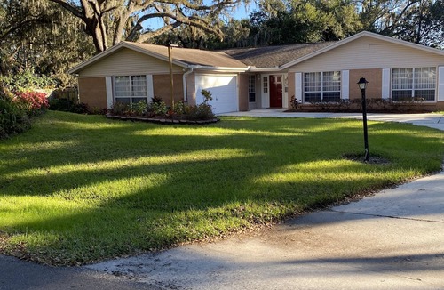 Seffner Community Alliance House | Centrally Located home on quiet Cul-de-Sac