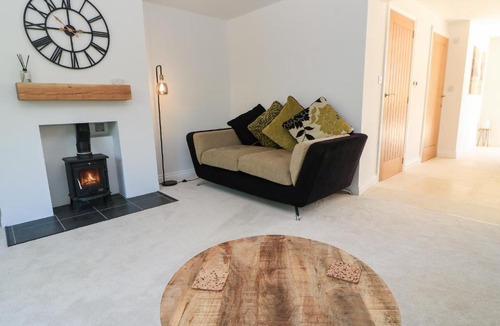 Upper Seagry House | Cern-Wyn