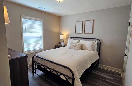 Florence Cottage | Chandler Stays in West Florence
