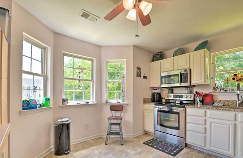 Pineville House | Charlotte Area Retreat Near Shopping & Dining!