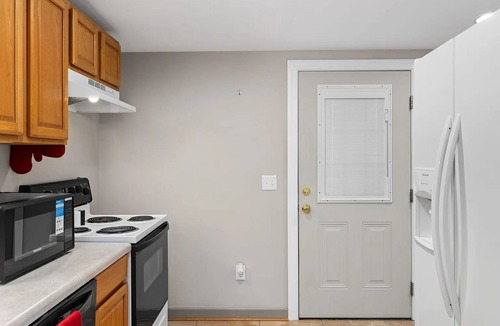 Florence House | Charming 1-bedroom house in fabulous Florence Alabama