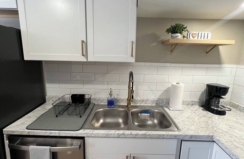Winston - Salem Apartment | Charming 2-bed, 2 full bath lower level studio with WiFi, AC in Ardmore