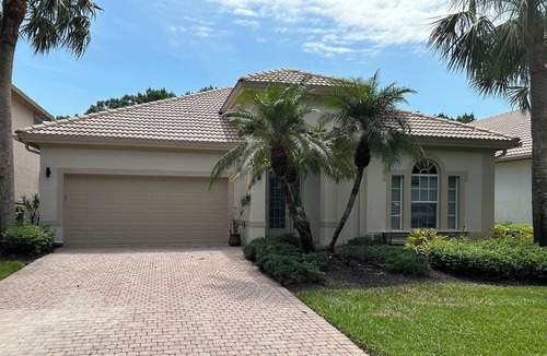 Bonita Springs House | Charming 2-bedroom house with WiFi, AC in fabulous Bonita Springs
