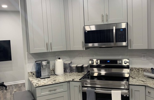 Lawrenceville House | Charming 2-bedroom house in delightful Lawrenceville with AC