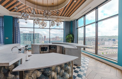 Central Business District Apartment | Charming 2-Bedroom Apartment with AC in peaceful Cincinnati