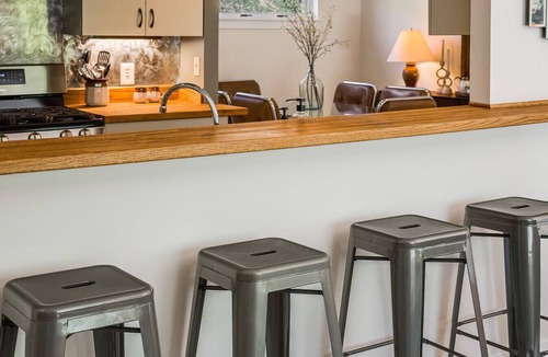 Lexington House | Charming 2BR Hideaway Near Downtown Lexington