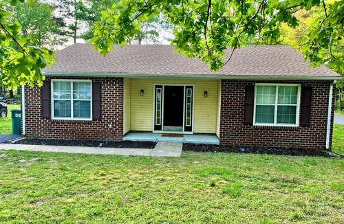 Highland Springs House | Charming 3-bedroom house in Highland Springs, VA