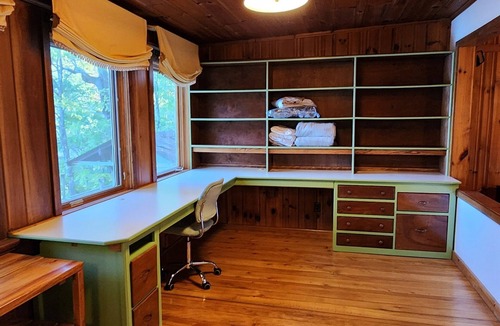 Andersonville House | Charming 3-bedroom house on Norris Lake in Andersonville with dock!