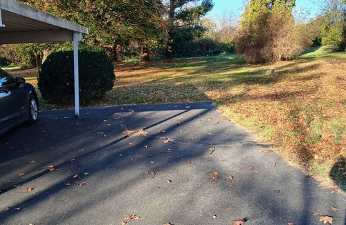 Waynesboro House | Charming 3-bedroom house in Waynesboro with WiFi, AC