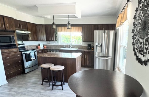 Trailer Estates House | Charming 3-bedroom Home in Bradenton on Premier IMG Golf Course