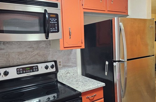 Palatka House | Charming 3-bedroom house with AC and WiFi in lovely Palatka