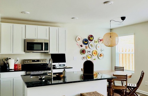 Hogansville House | Charming 3-bedroom townhome with AC in adorable Hogansville.