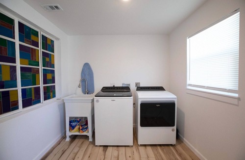 Bayshore Gardens House | Charming 4BR Retreat in Bradenton with Pool & Grill