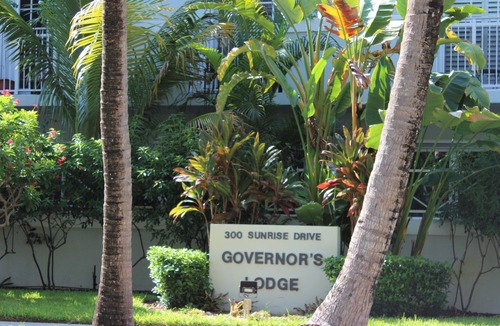 Key Biscayne Apartment | Charming Apartment Steps from the Beach