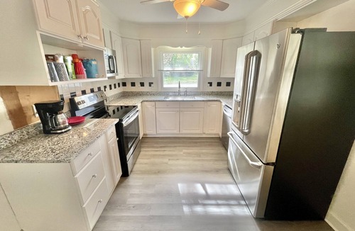 Winston - Salem House | Charming Ardmore Home minutes from hospitals/I-40