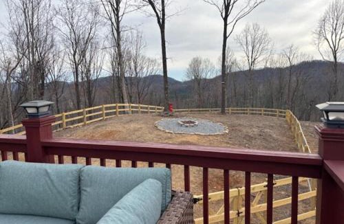 Bostic House | Charming Cabin with Incredible Mountain Views