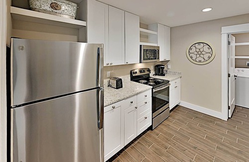 Destin House | Charming coastal cottage w. great amenities, close to beach