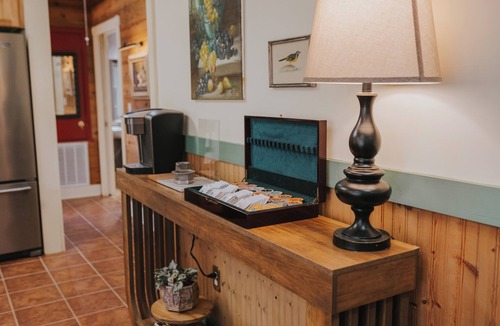 Boaz Cottage | Charming cottage on 8 acres of peace & tranquility just a short drive from town.