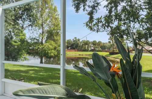 Sunridge Woods House | Charming Family Getaway 10 Miles from Disney