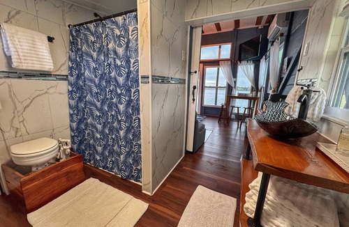 Grant-Valkaria Boat Rental | Charming house boat with 2 bedrooms and WiFi, AC in peaceful Grant-Valkaria